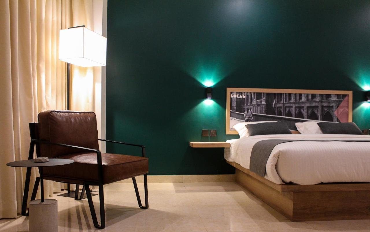 Lokal Rooms X Gulberg Лахор Екстер'єр фото